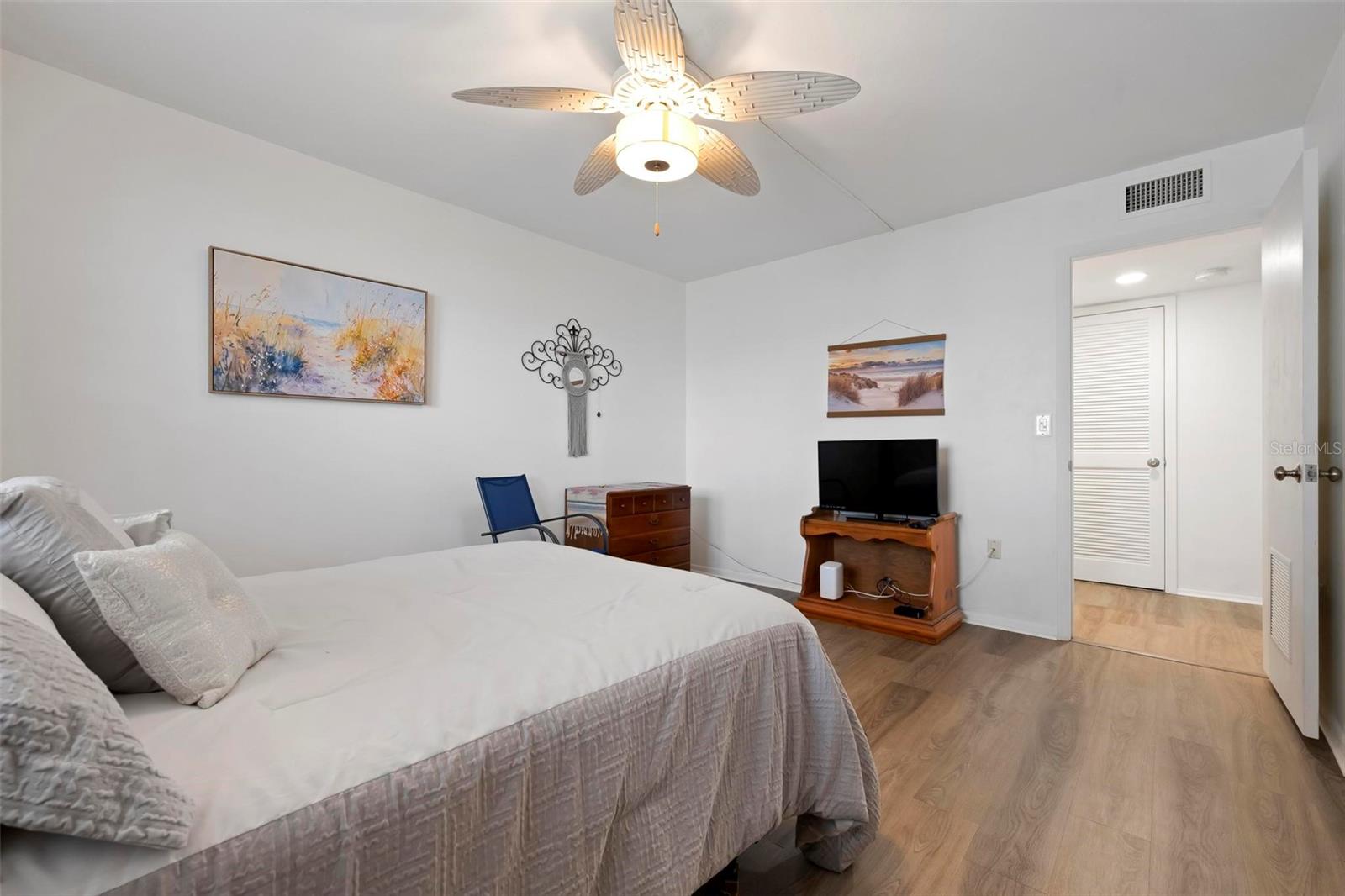 ISLAND REEF II PH 1 2 & 3 - Residential