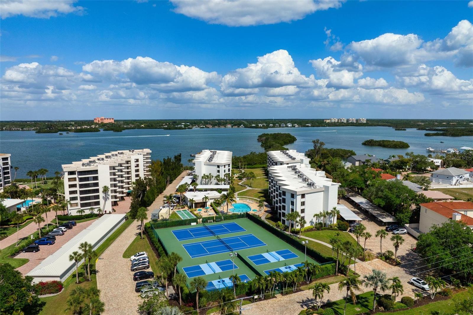 ISLAND REEF II PH 1 2 & 3 - Residential