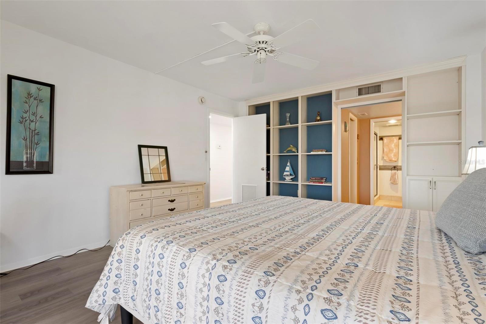 ISLAND REEF II PH 1 2 & 3 - Residential