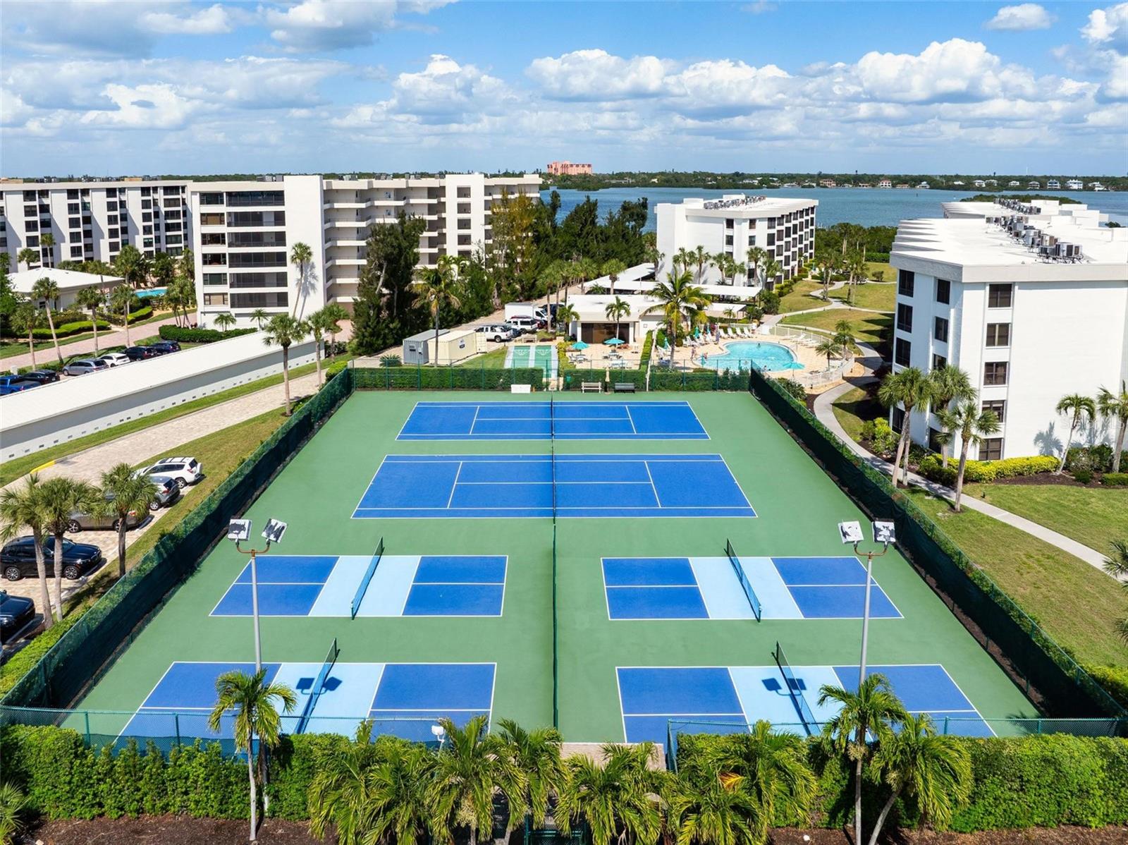 ISLAND REEF II PH 1 2 & 3 - Residential