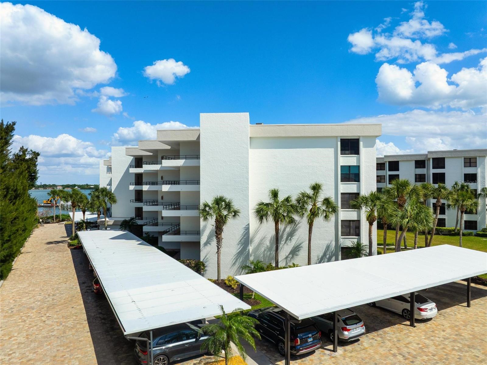 ISLAND REEF II PH 1 2 & 3 - Residential