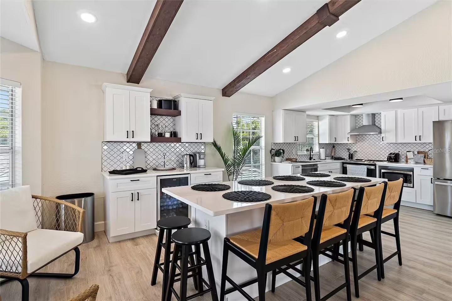 ST PETERSBURG BEACH REPLAT - Residential Lease