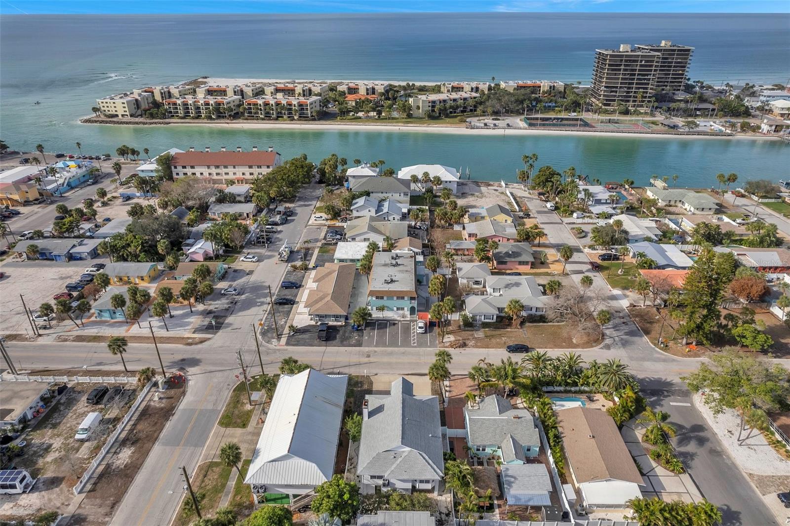 ST PETERSBURG BEACH REPLAT - Residential Lease