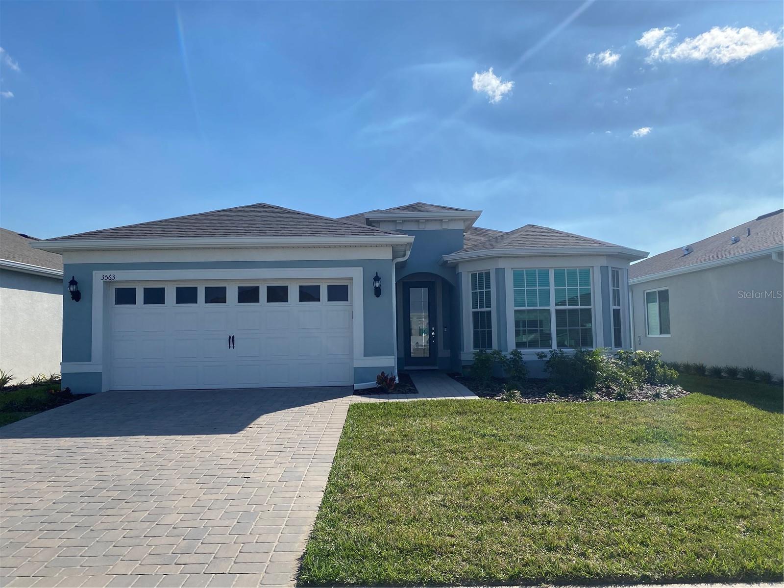 Sold Data Entry Only. Fabulous expanded Mystique model on pond lot. Loaded with upgrades