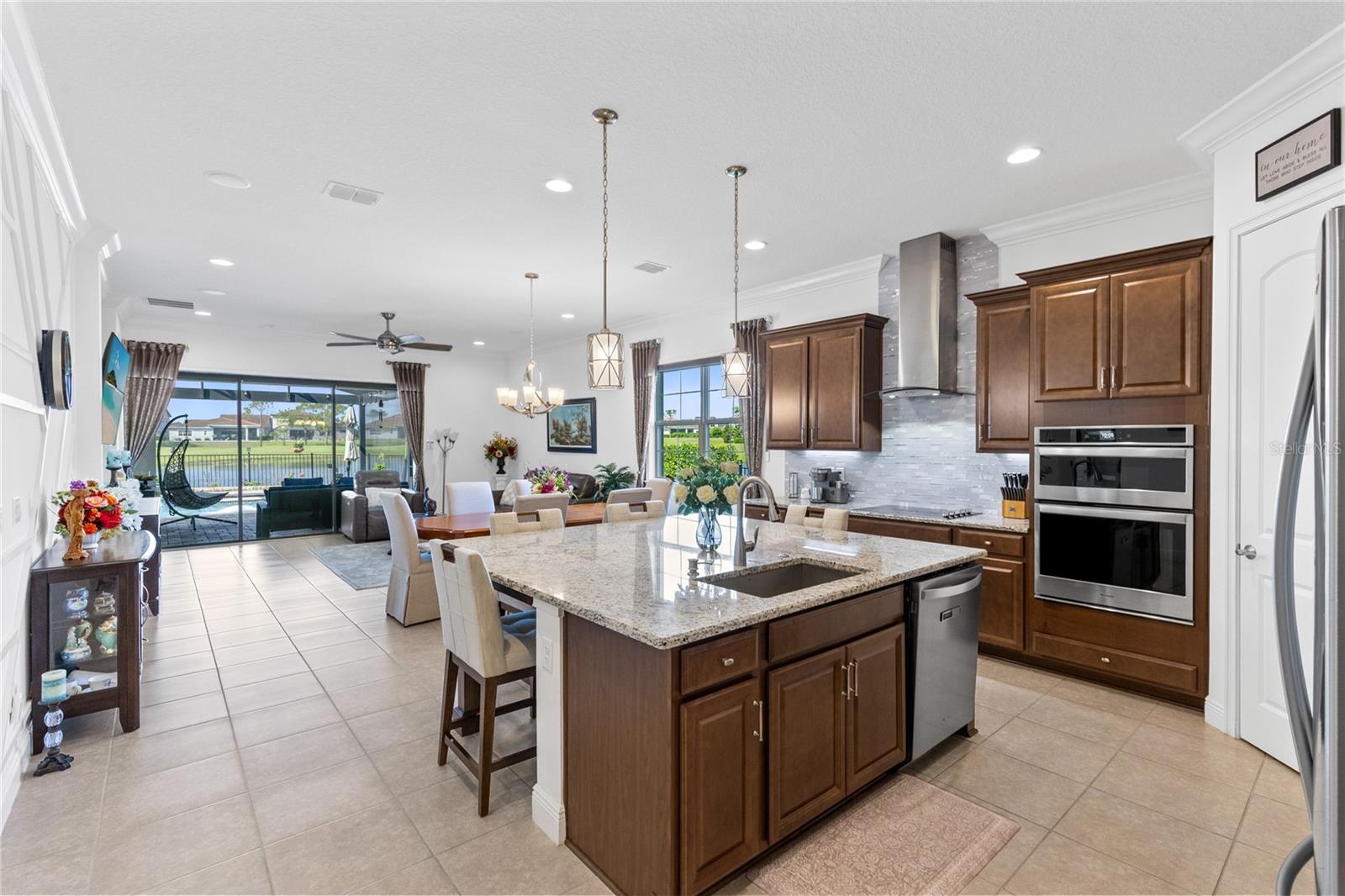 EAGLE CREEK - Residential
