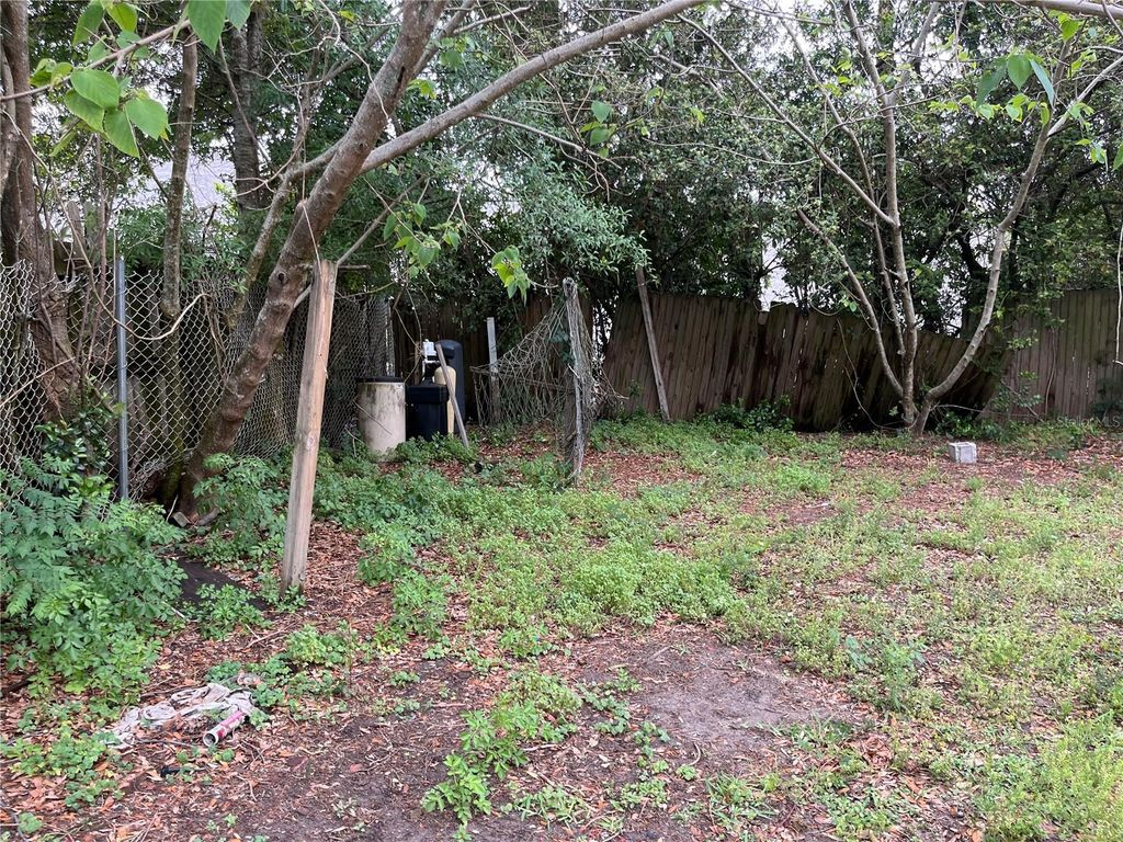 Photo of 14928 Pinecrest Road, Tampa, FL 33613 (MLS # TB8495045)