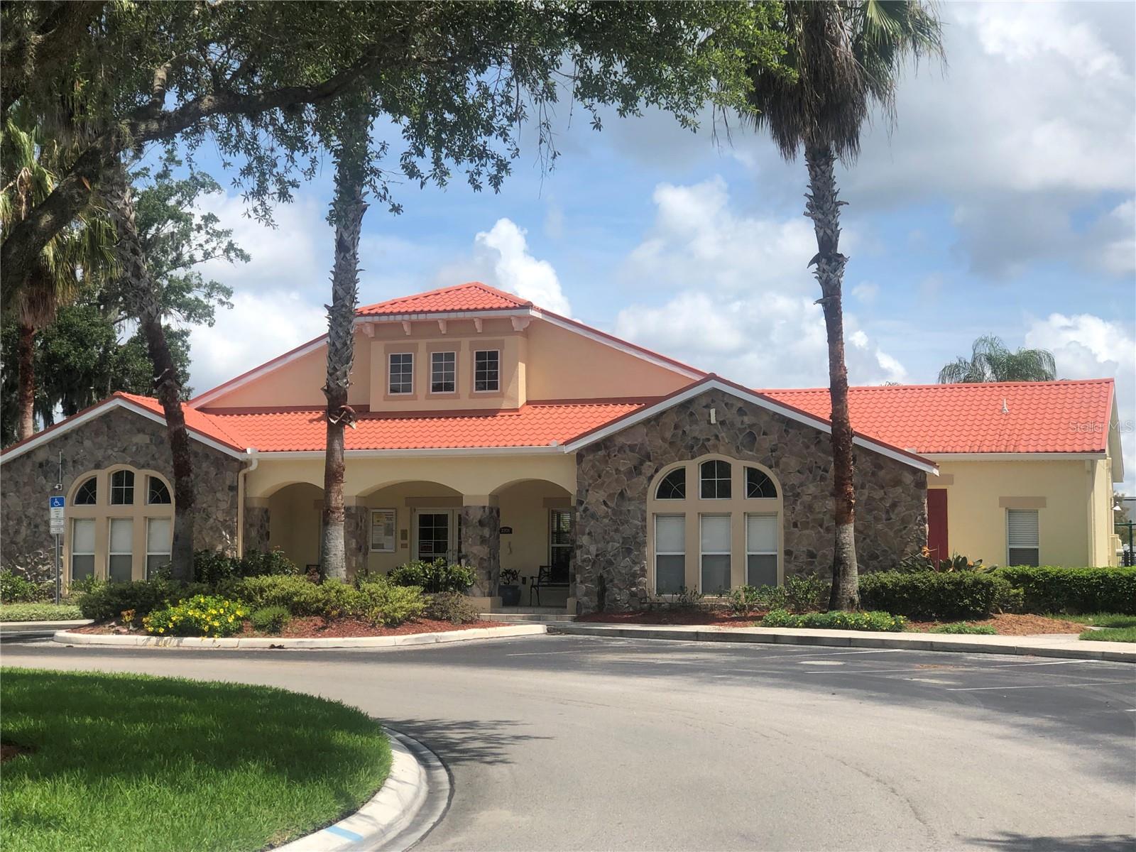 CLUB CORTILE CONDO PH 11 - Residential