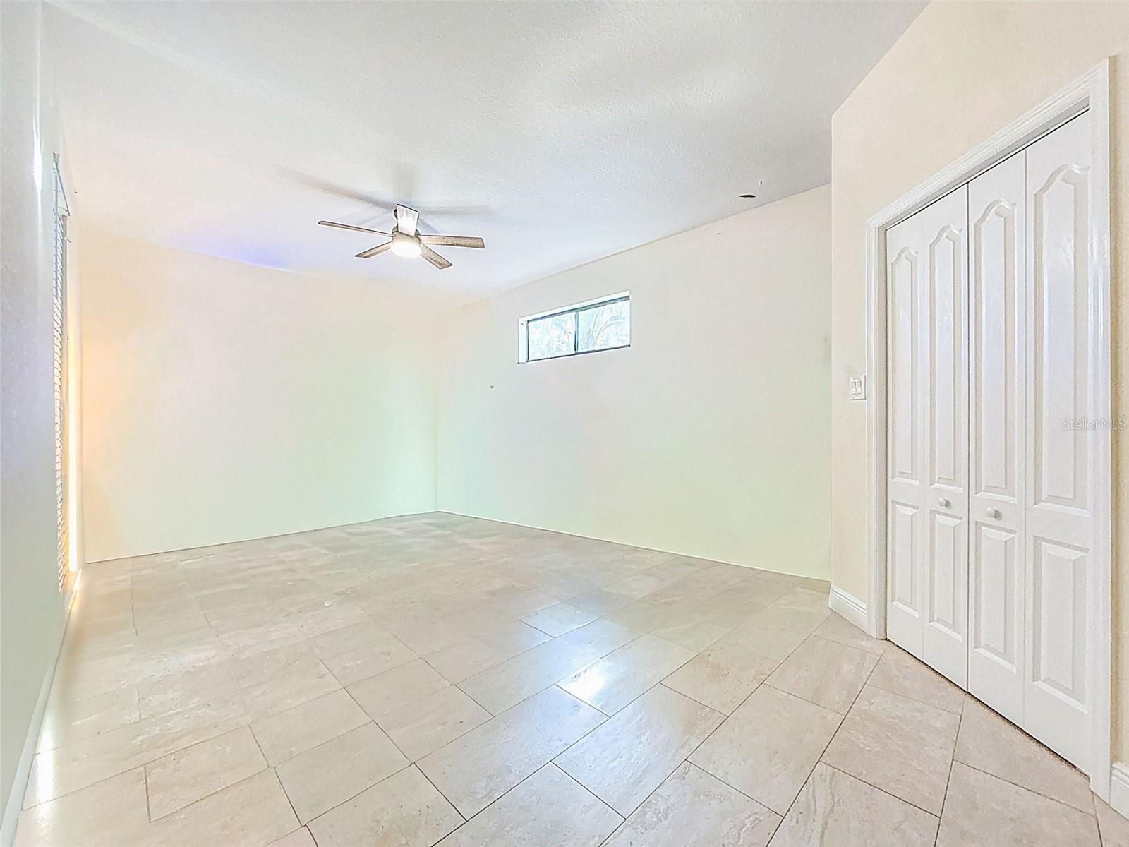 OZONA TRACE - Residential