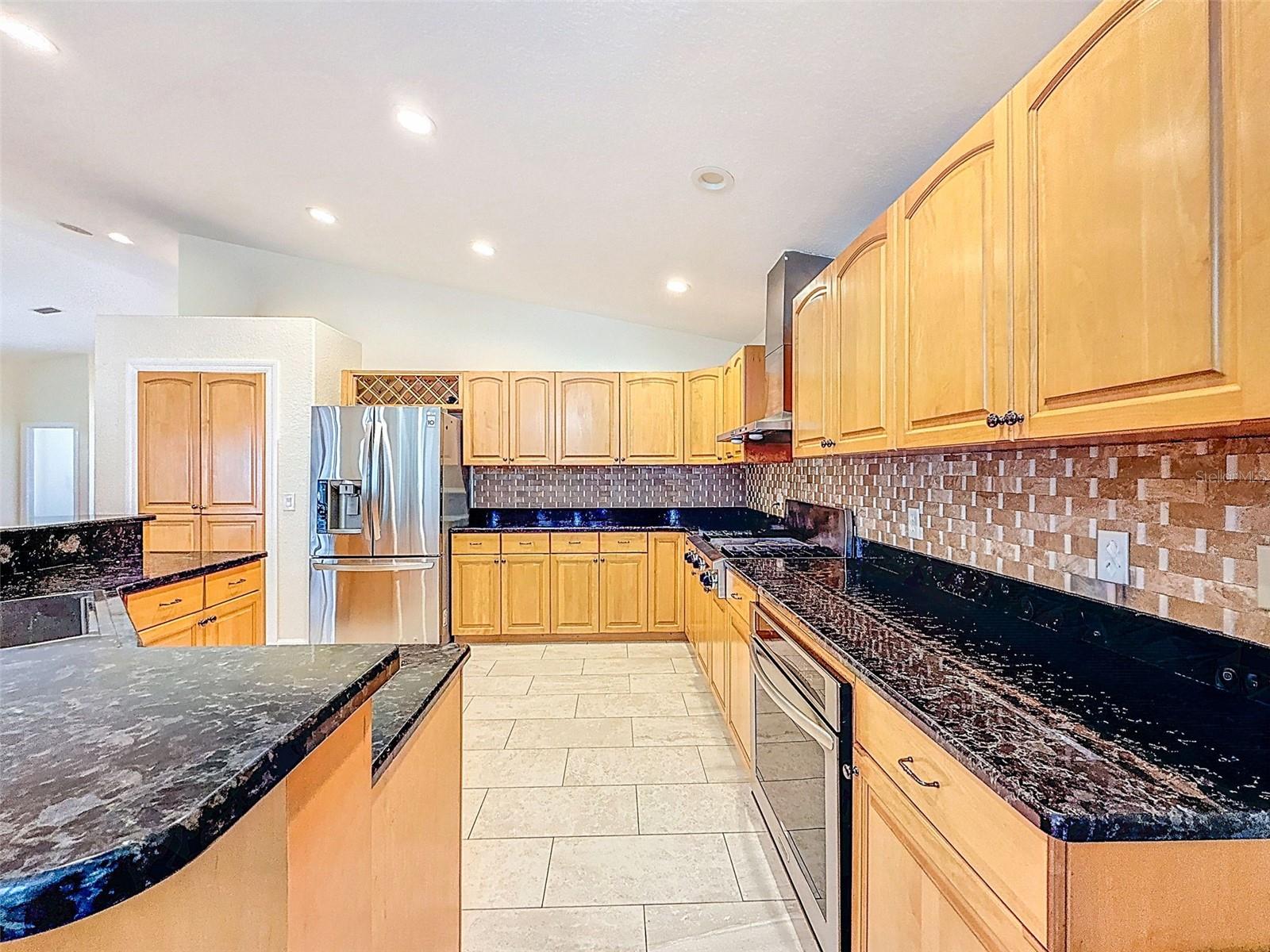 OZONA TRACE - Residential