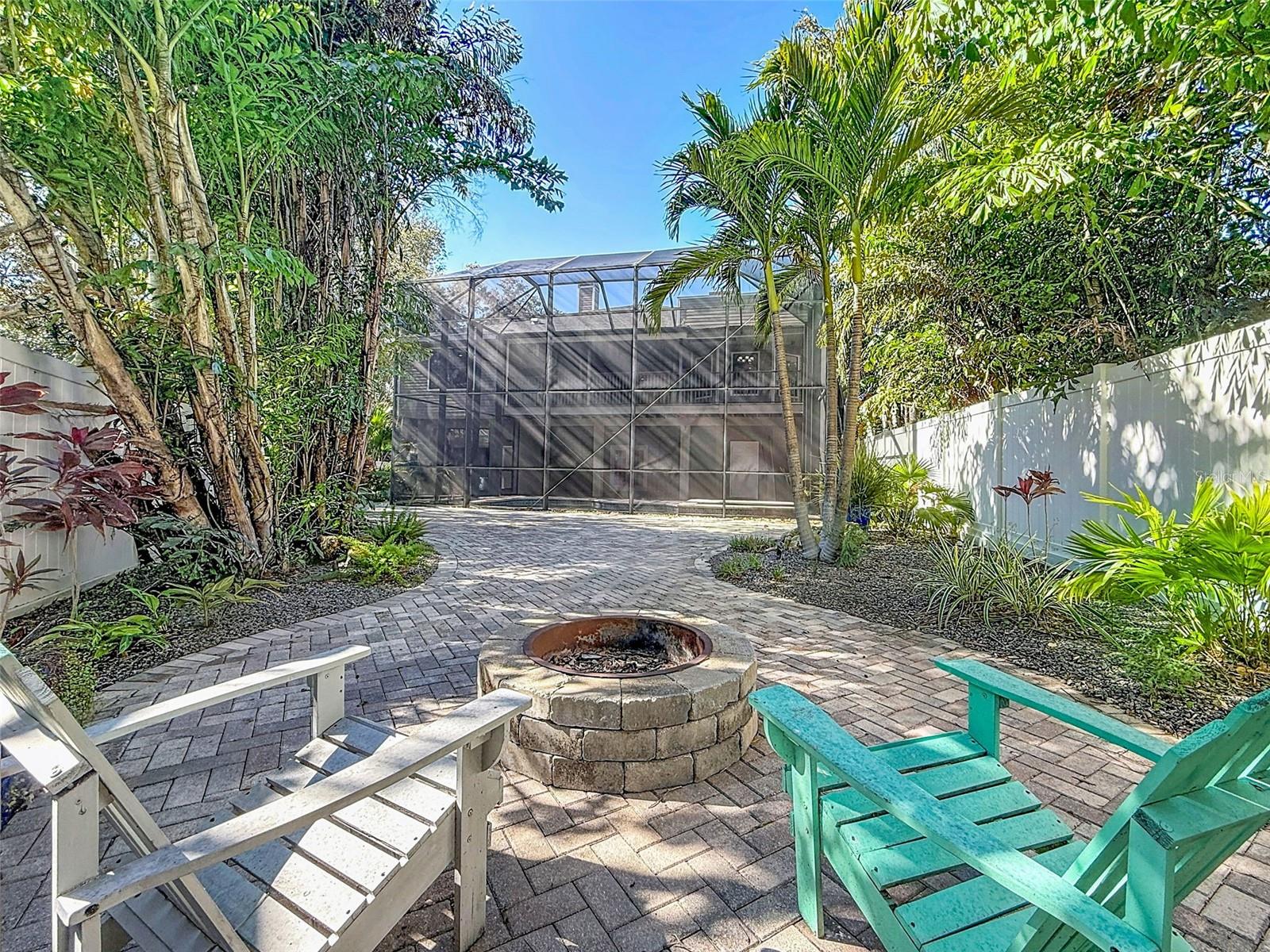 OZONA TRACE - Residential