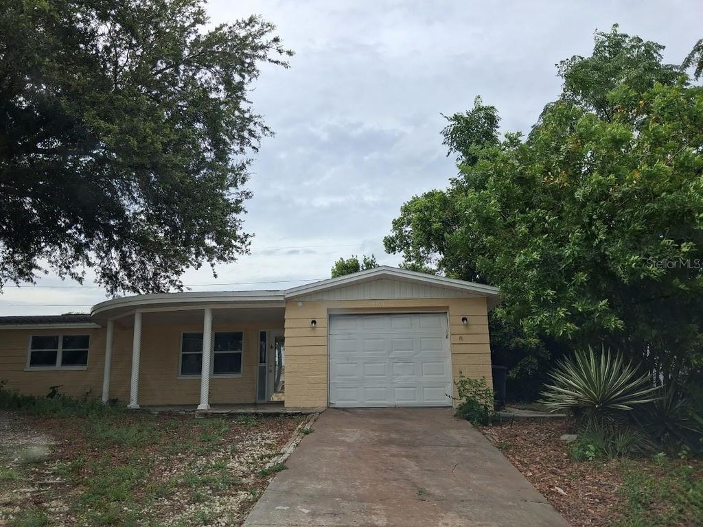 Photo of 4926 Colonnade Avenue, Holiday, FL 34690 (MLS # TB8521091)