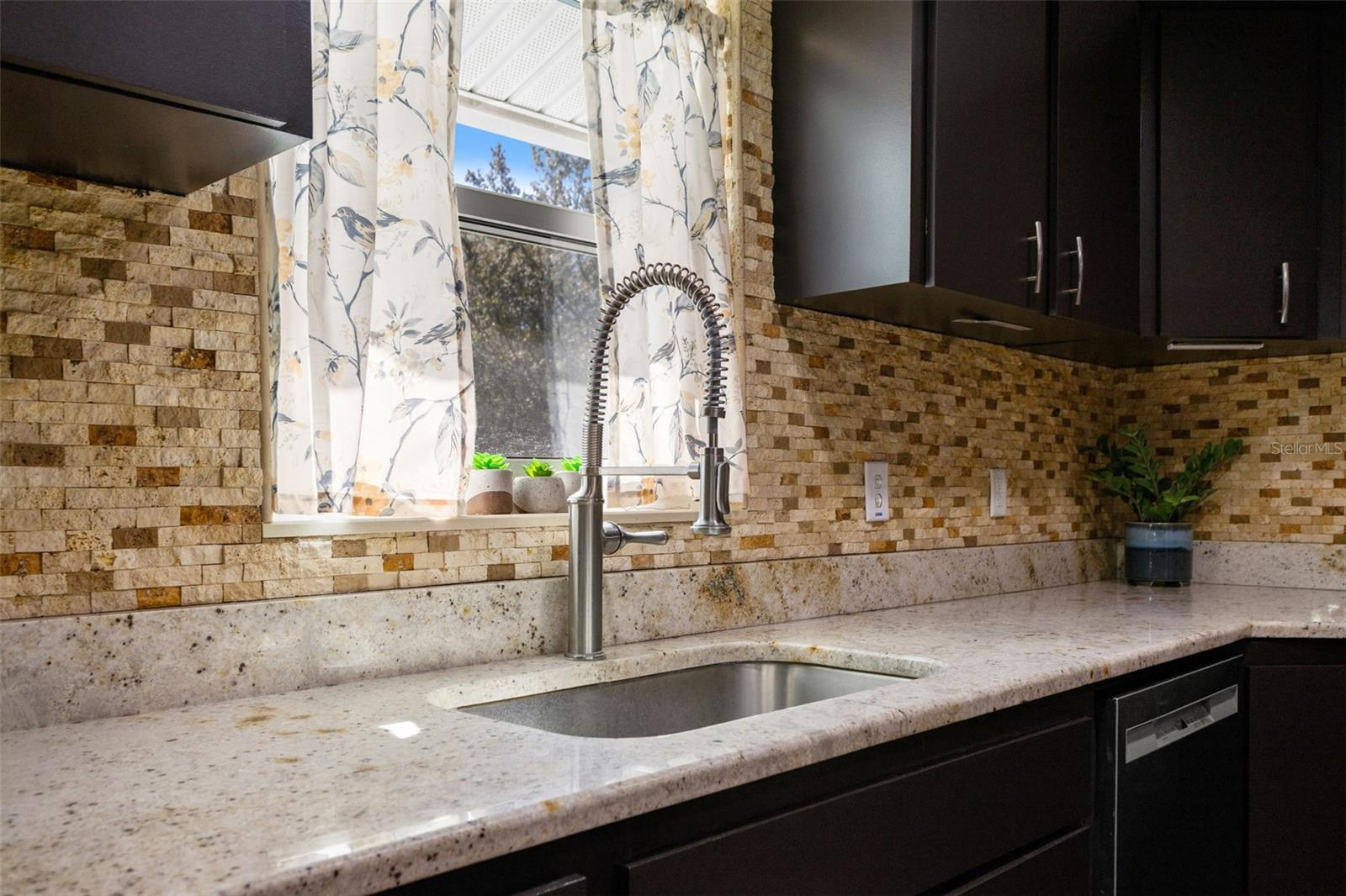 HIGHLANDS UNREC - Residential