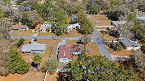 Tiny photo for 2400 NE 37th Street, Ocala, FL 34479 (MLS # OM720018)