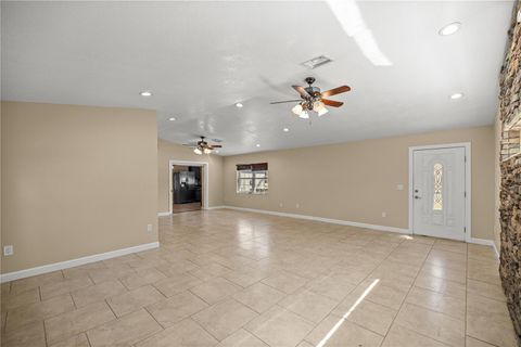 Tiny photo for 2400 NE 37th Street, Ocala, FL 34479 (MLS # OM720018)