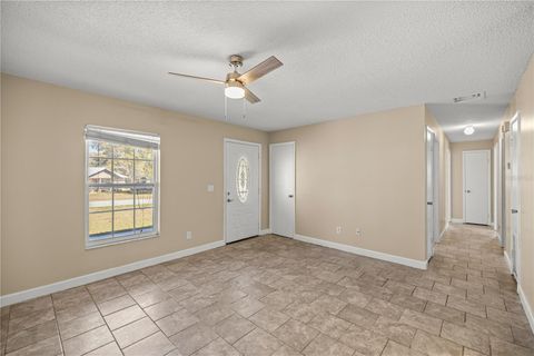 Tiny photo for 2400 NE 37th Street, Ocala, FL 34479 (MLS # OM720018)