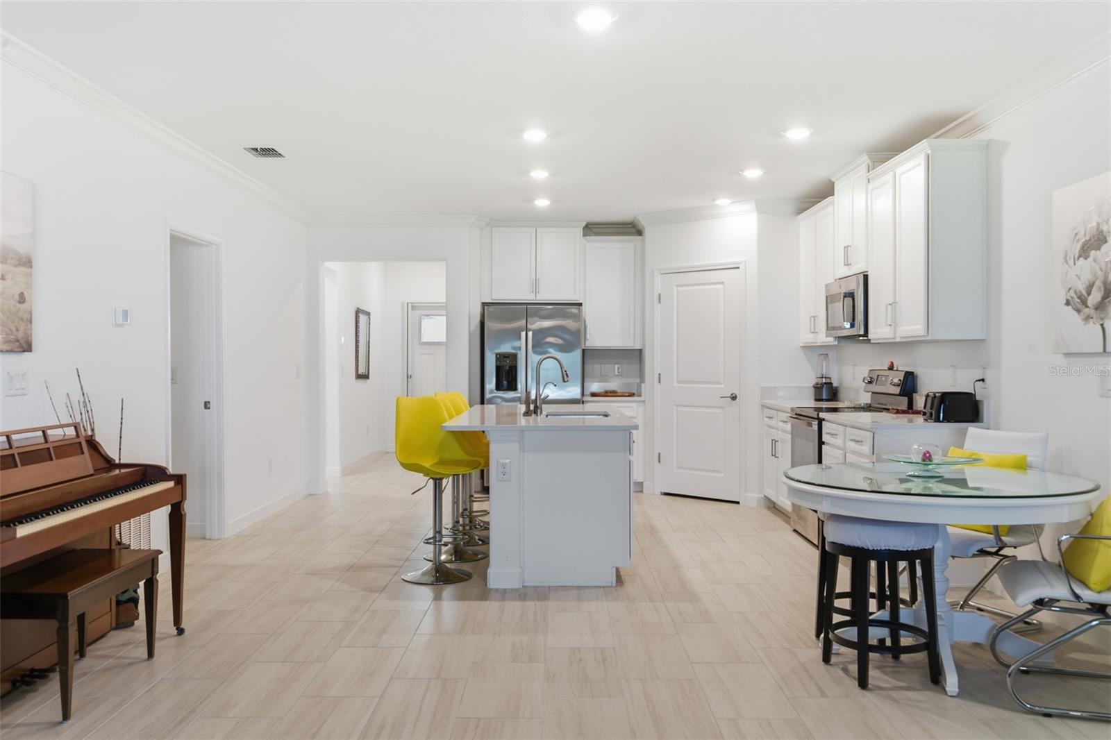 MIRADA ACTIVE ADULT - Residential Lease