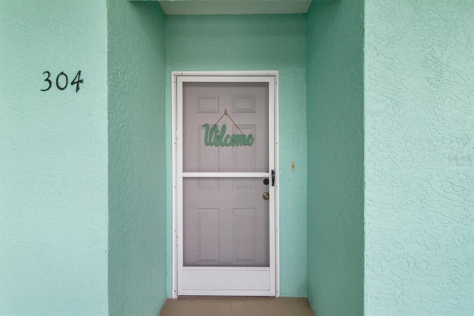 19385 WATER OAK DRIVE 304