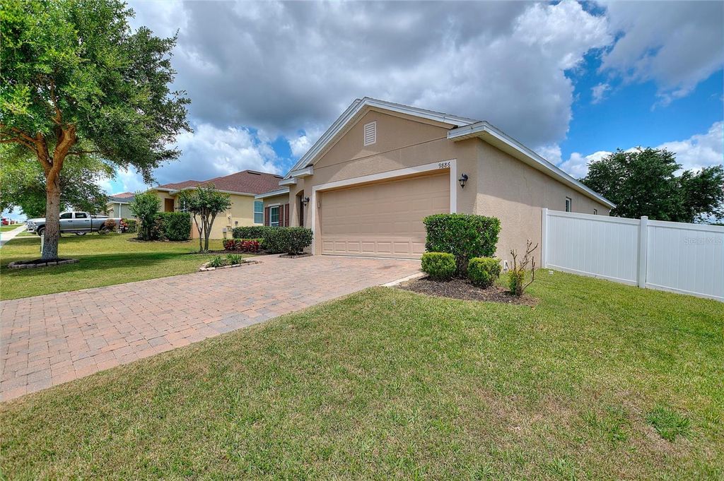 Photo of 9886 Lenox Street, Clermont, FL 34711 (MLS # O6401772)
