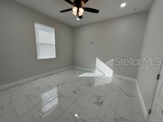 WALK IN WATER LAKE ESTATES PH 01 - Residential