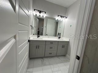 WALK IN WATER LAKE ESTATES PH 01 - Residential