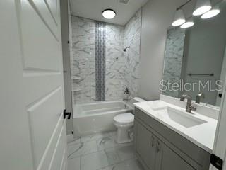 WALK IN WATER LAKE ESTATES PH 01 - Residential
