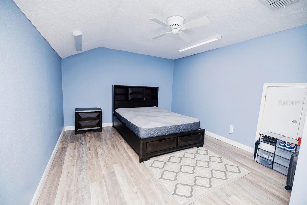 LAKE FOREST SEC 10A - Residential