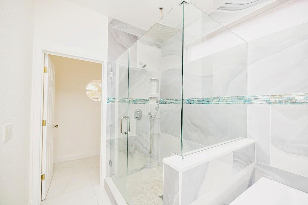 LAKE FOREST SEC 10A - Residential