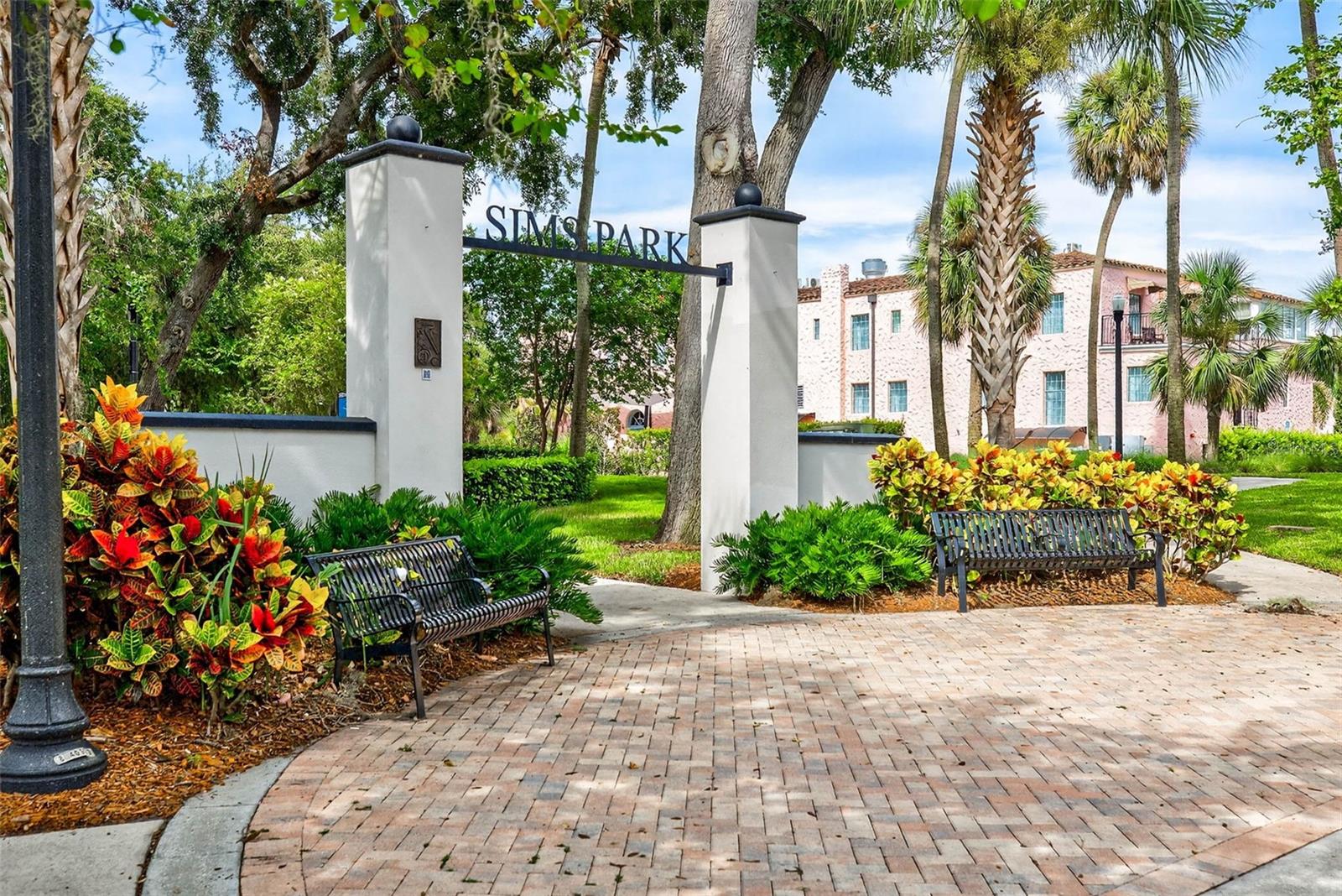 HOLIDAY GARDENS ESTATES - Residential