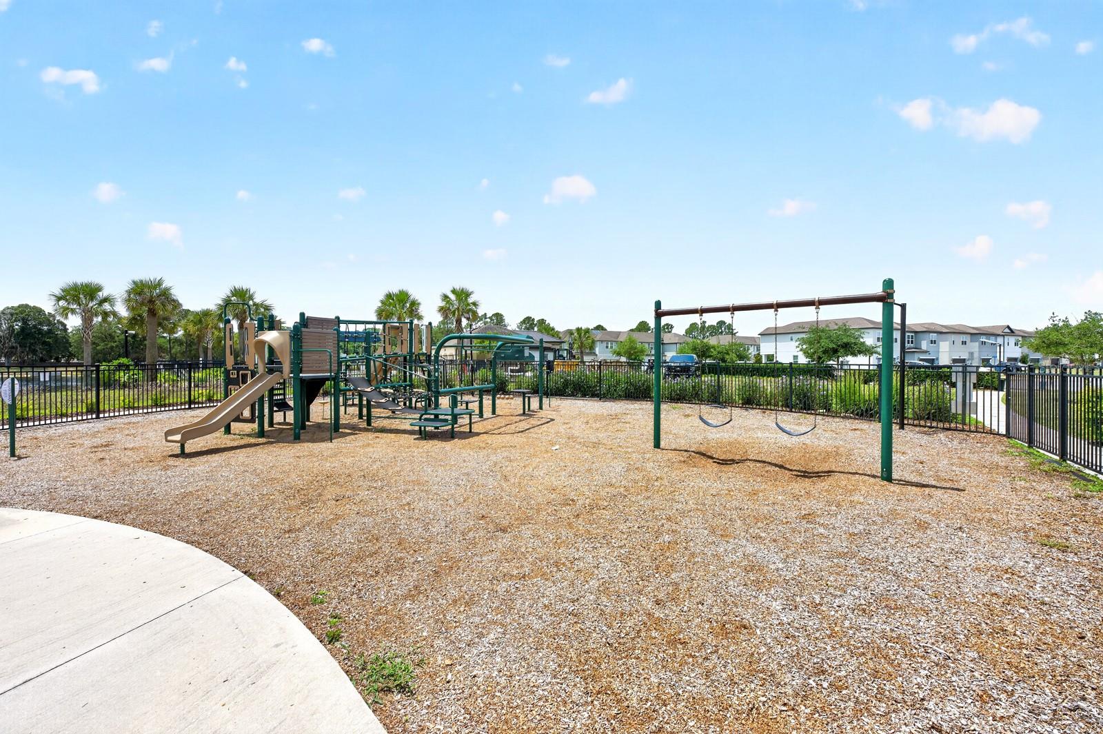 ARBORS/MDW WOODS - Residential