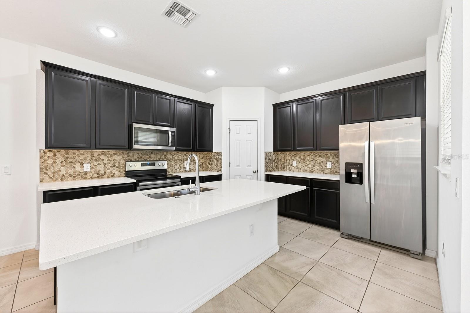 ARBORS/MDW WOODS - Residential