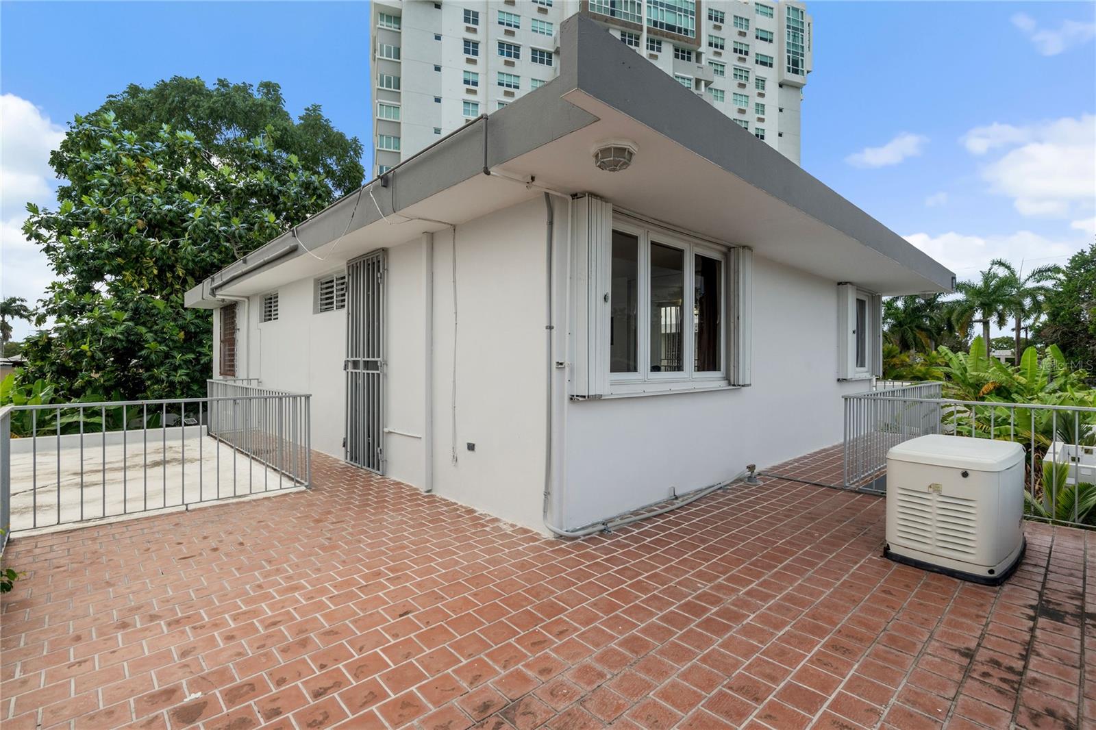 SAN JUAN GARDENS - Residential