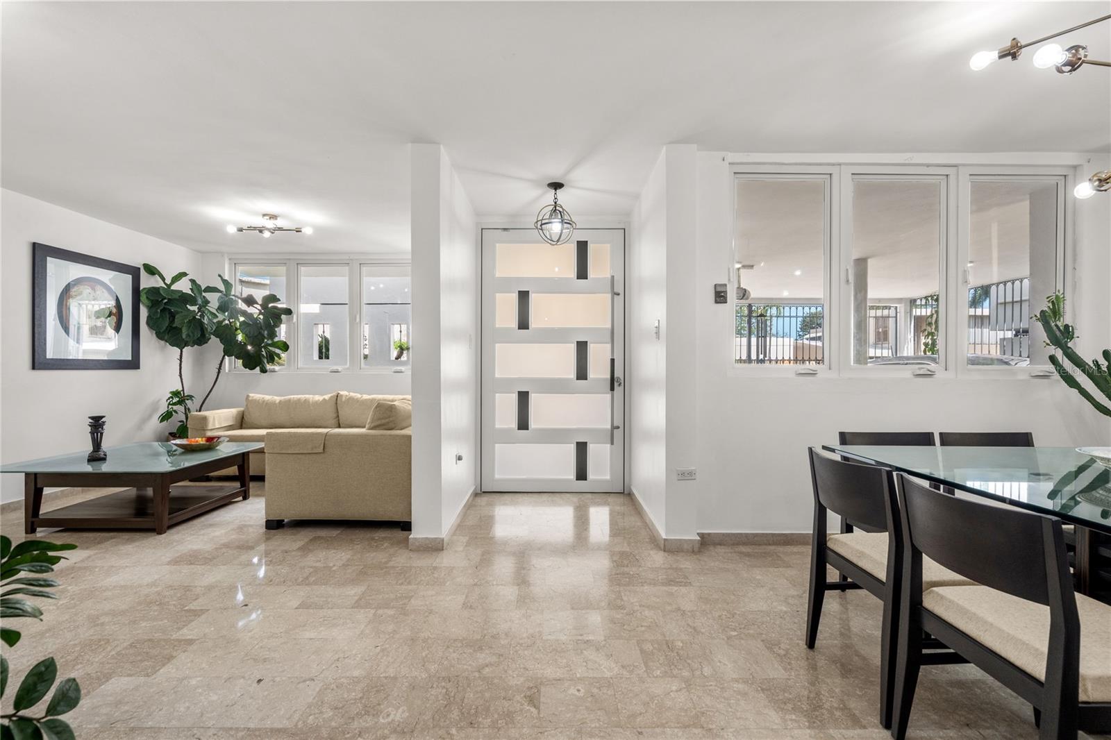 SAN JUAN GARDENS - Residential