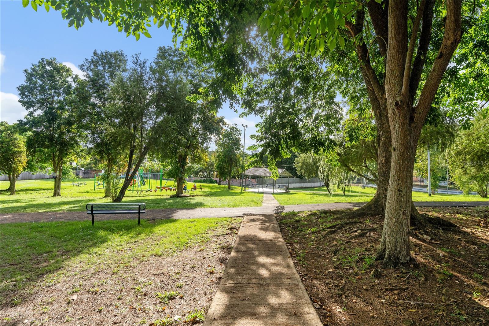 SAN JUAN GARDENS - Residential