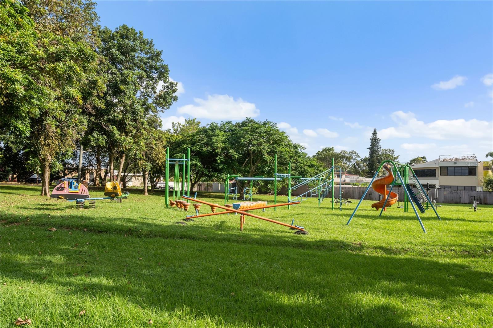 SAN JUAN GARDENS - Residential