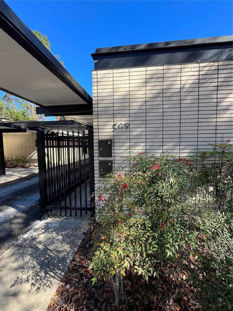 Fantastic opportunity to lease an office suite ideally located in the downtown Gainesville Historic Duckpond area. This space has two (2) 120 SF offices, a shared kitchenette, private entrance, and private bathroom. Additionally enjoy off-street parking and the convenience of walkability to downtown Gainesville. Utilities (water and electric) are included in rent, along with flexible lease terms.