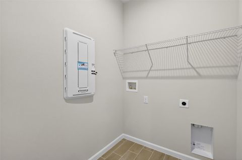 Tiny photo for 367 Hammocks Oak Boulevard, Lady Lake, FL 32159 (MLS # G5107685)