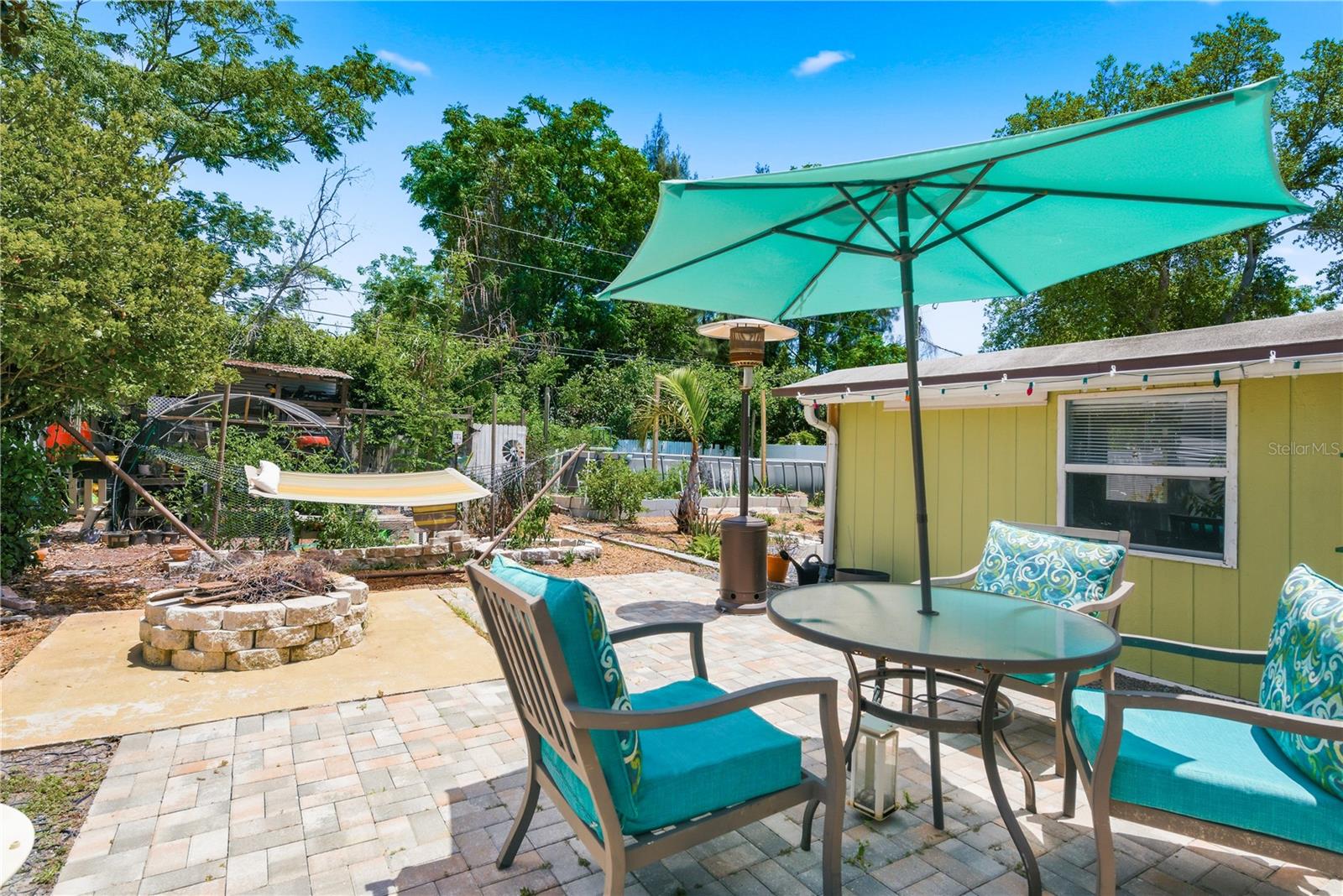 BOULEVARD PINES - Residential