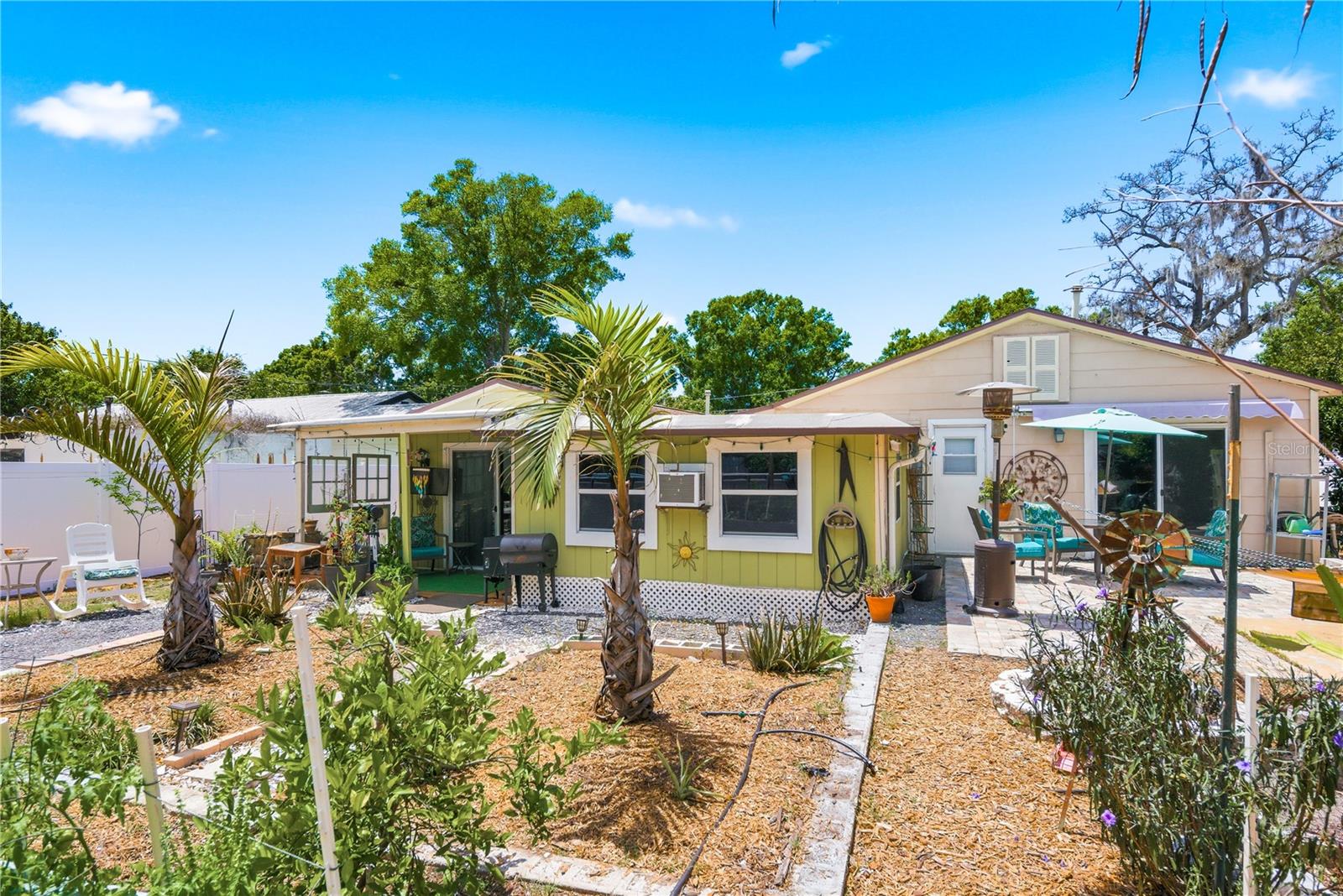BOULEVARD PINES - Residential