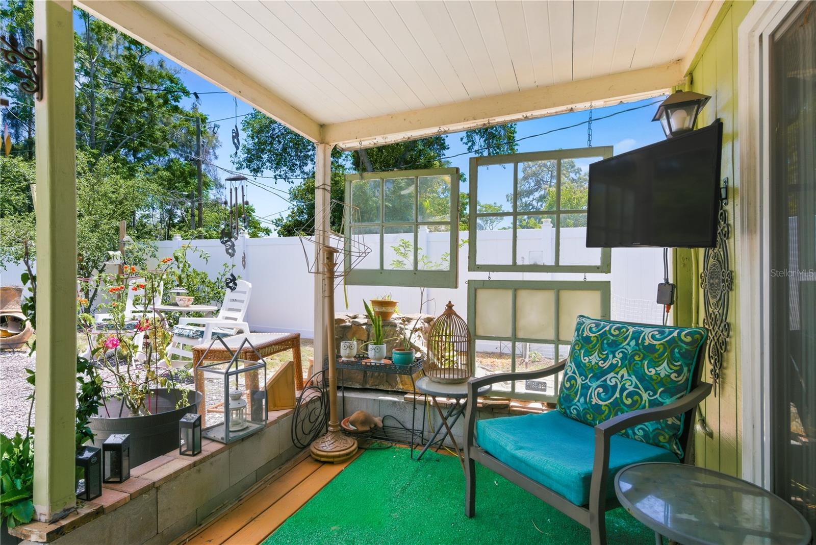 BOULEVARD PINES - Residential
