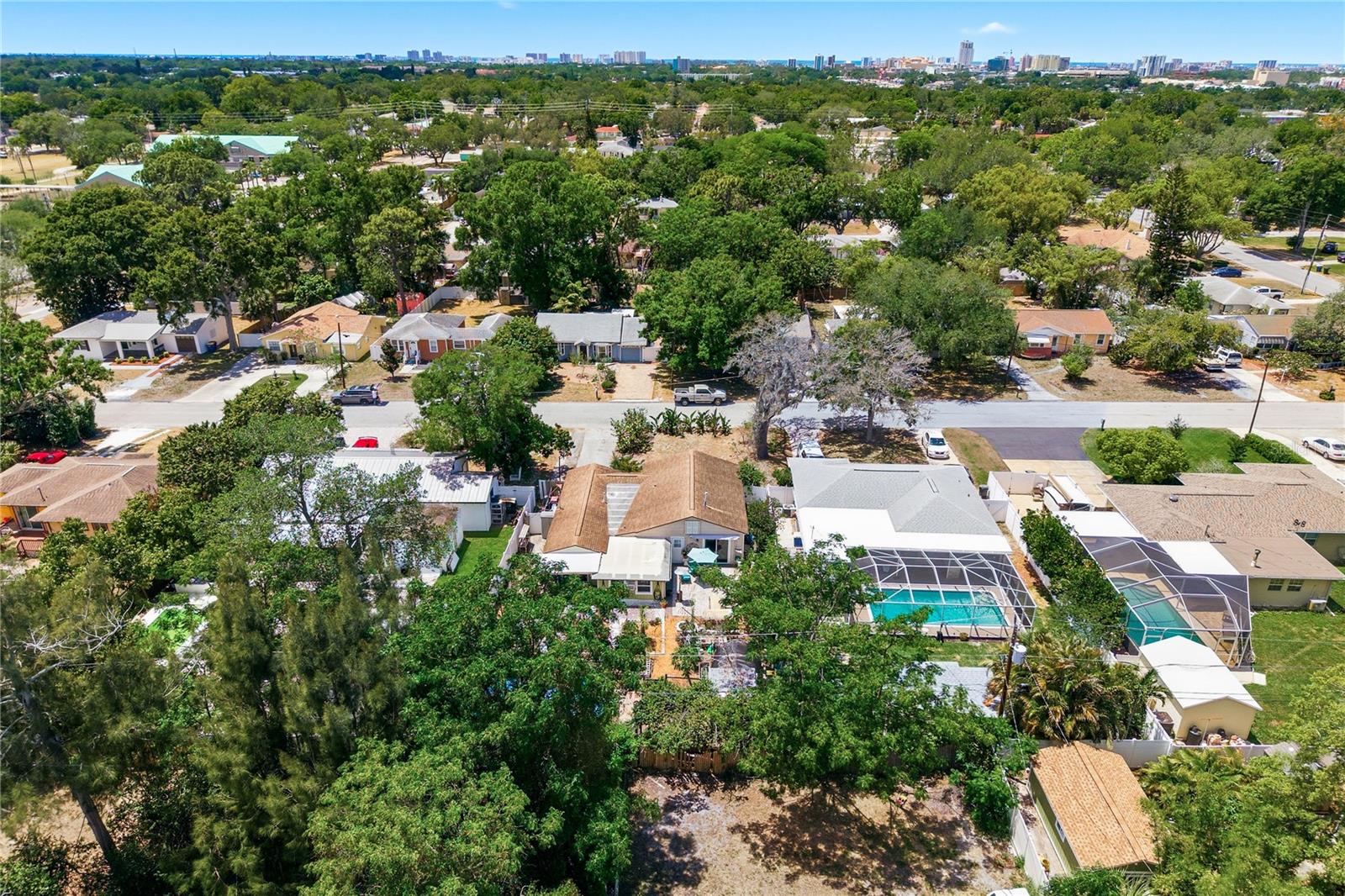 BOULEVARD PINES - Residential