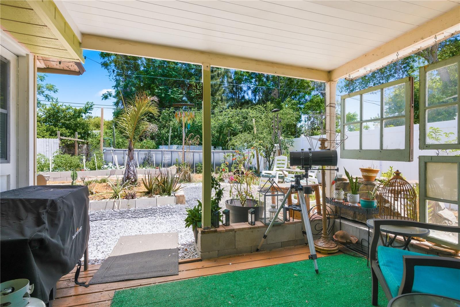 BOULEVARD PINES - Residential