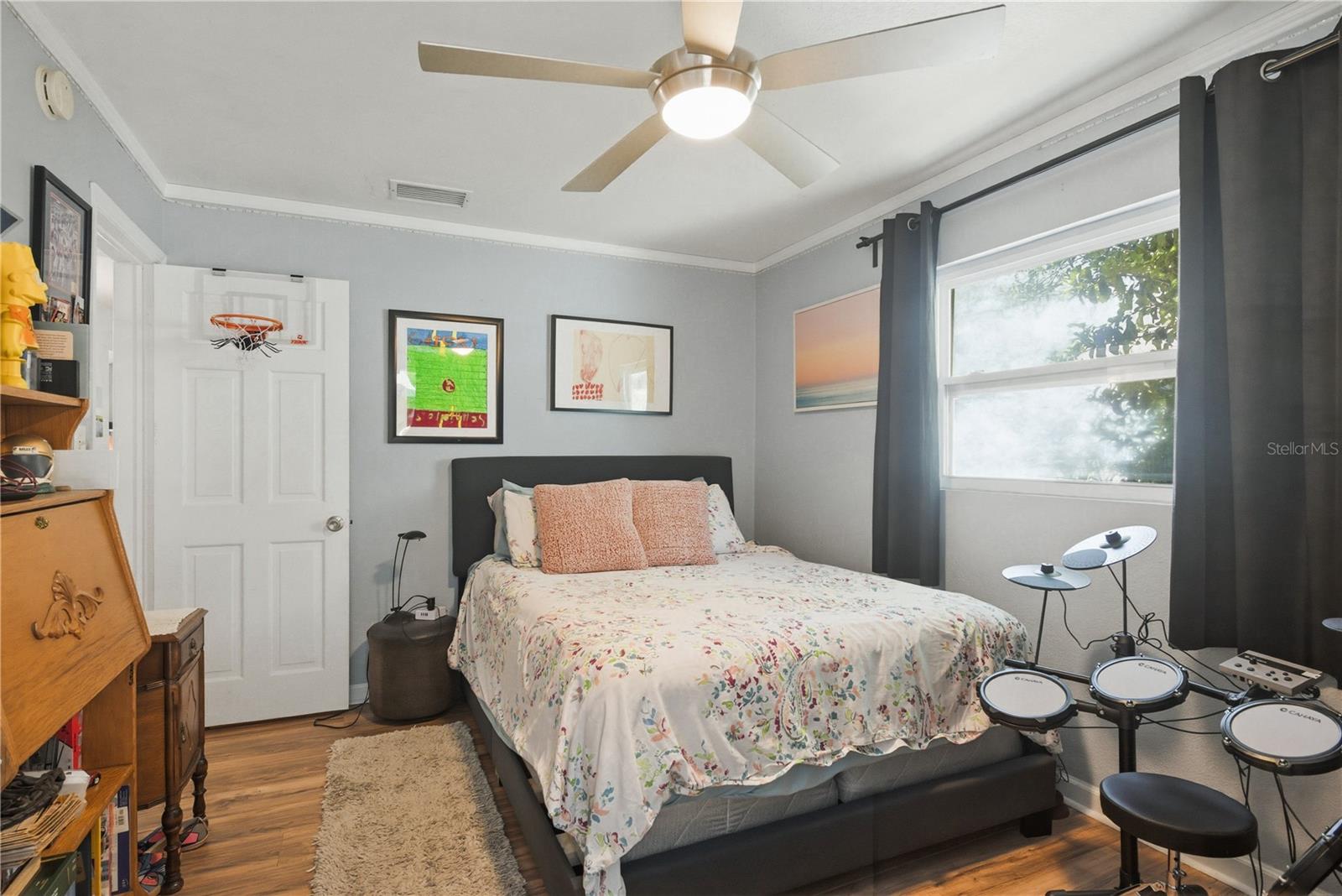 BOULEVARD PINES - Residential