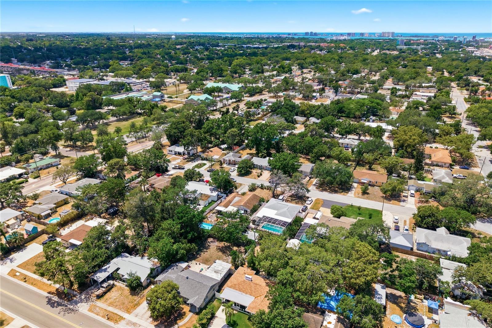 BOULEVARD PINES - Residential