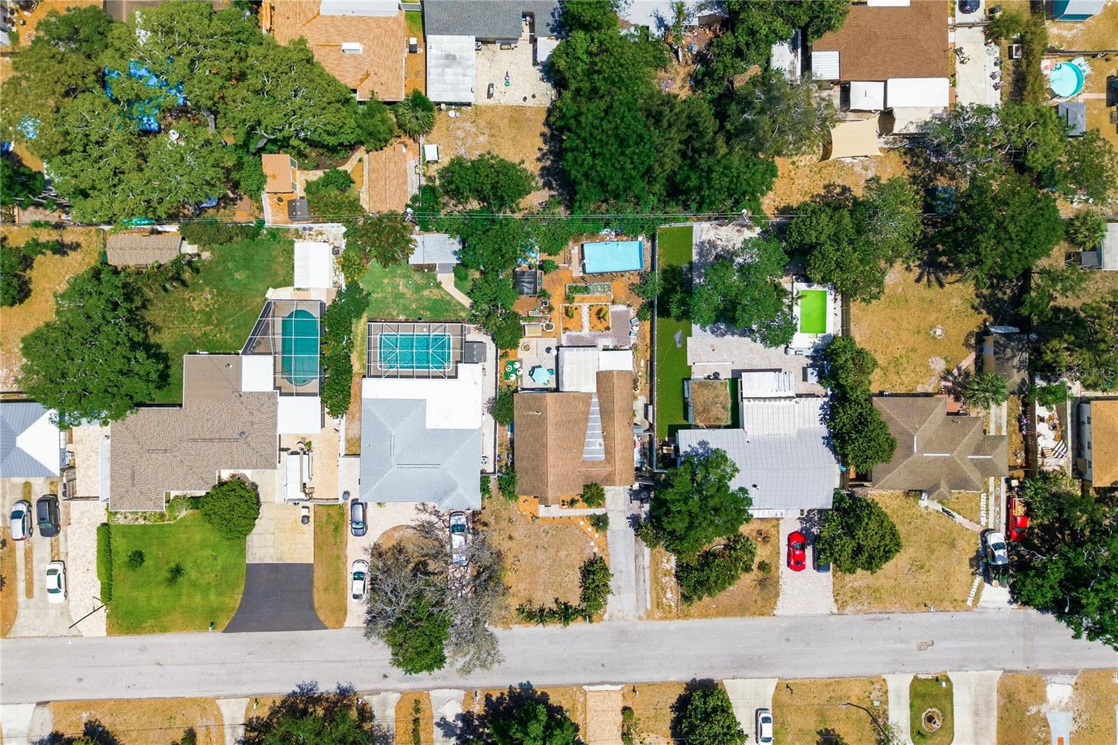 BOULEVARD PINES - Residential