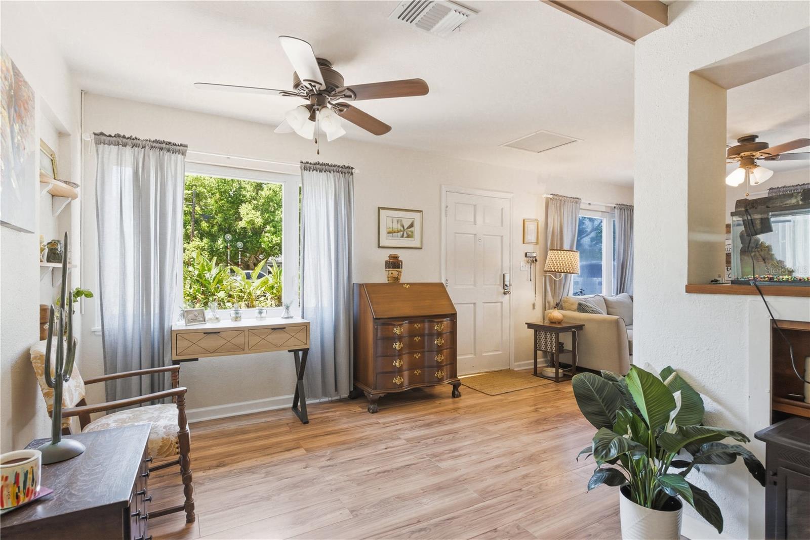 BOULEVARD PINES - Residential