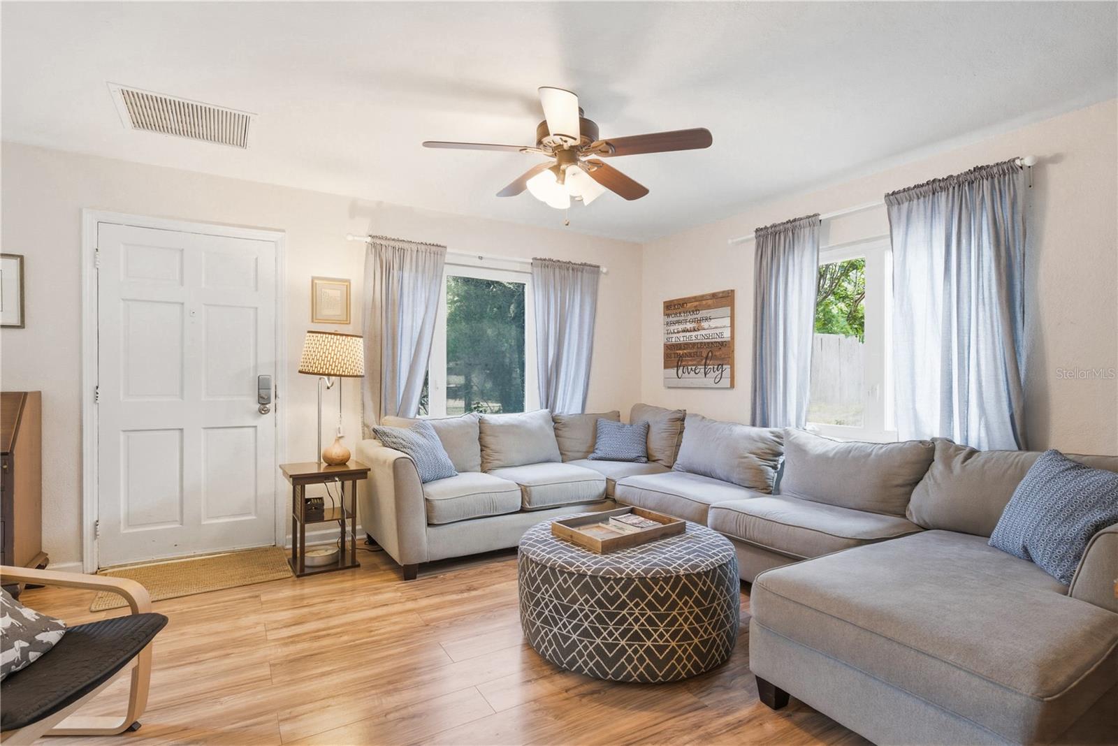 BOULEVARD PINES - Residential