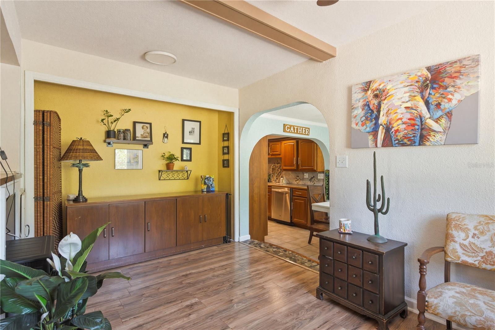 BOULEVARD PINES - Residential