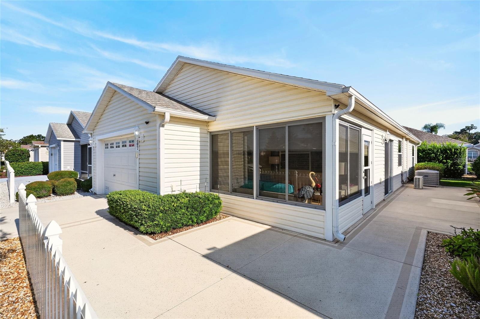 2207 JETTA WAY