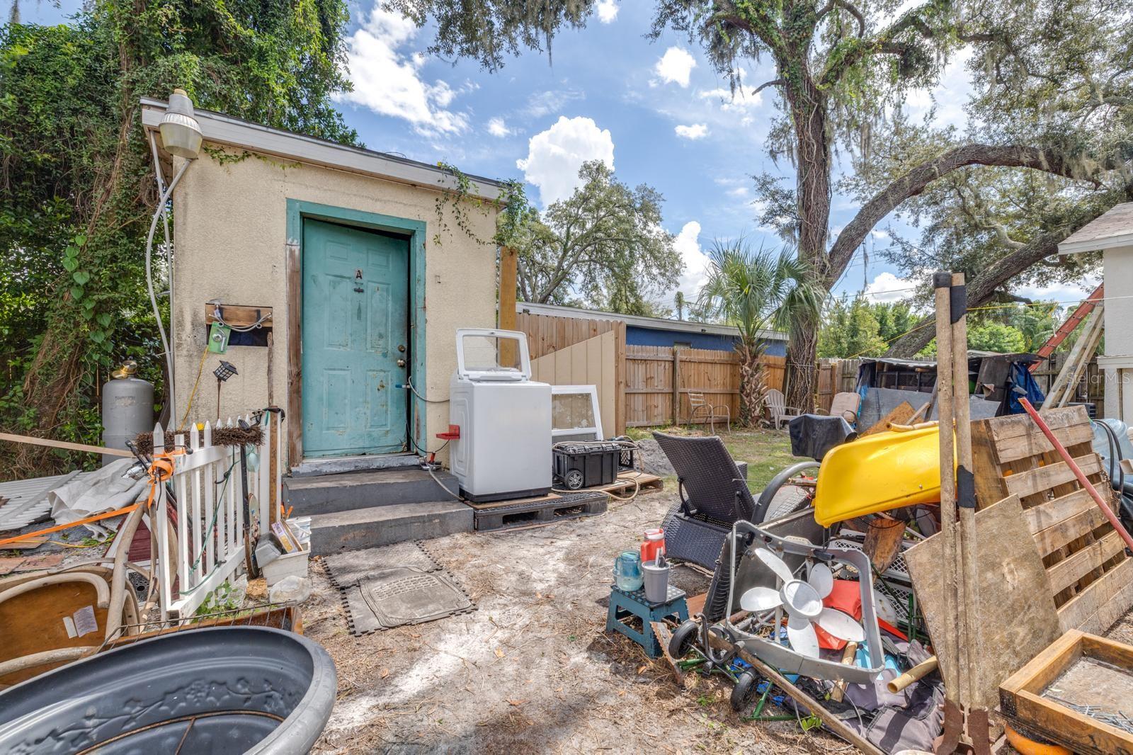 1802 E ANNIE STREET