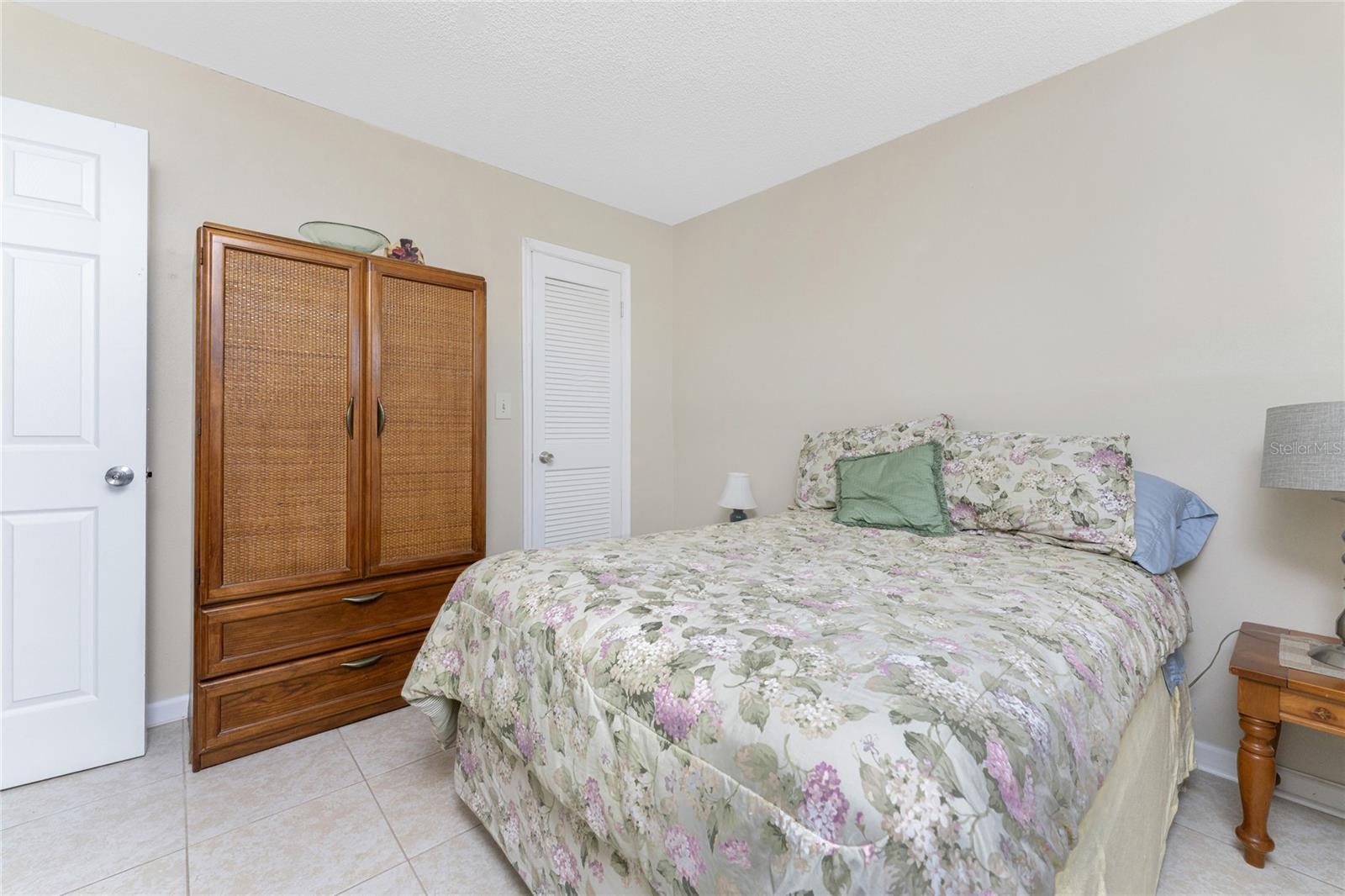 MARIA MANOR - Residential